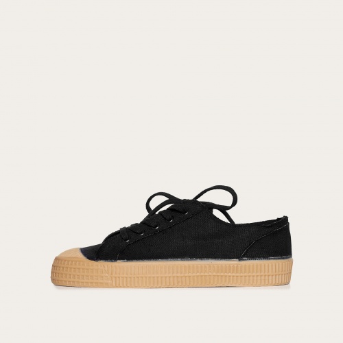Novesta Star Master sneakersy damskie VEGAN, czarny | Balagan Studio