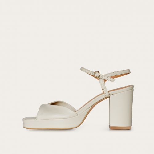 Bianca Sandals, marcepan | Balagan Studio