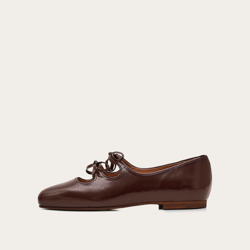 Shirley Ballerina, glossy bordo | Balagan Studio