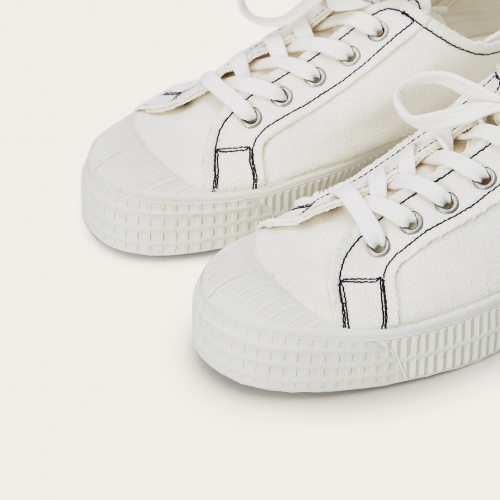 Novesta Star Master sneakersy męskie VEGAN, perłowy z czarną nicią OUTLET| Balagan Studio