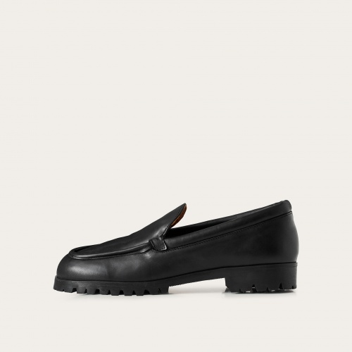 Adam Flats, black rustic | Balagan Studio