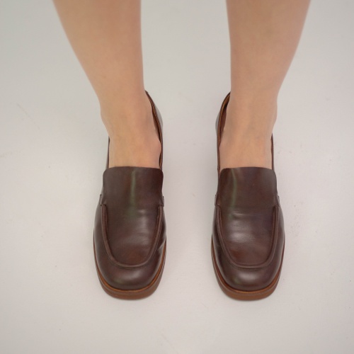 Patrizia pumps, deep brown| Balagan Studio