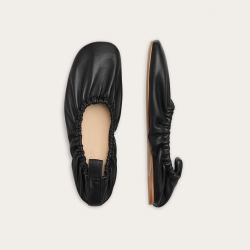 Charms Ballerina, black | Balagan Studio