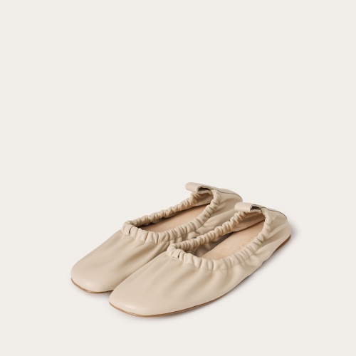 Charms Ballerina, beige| Balagan Studio