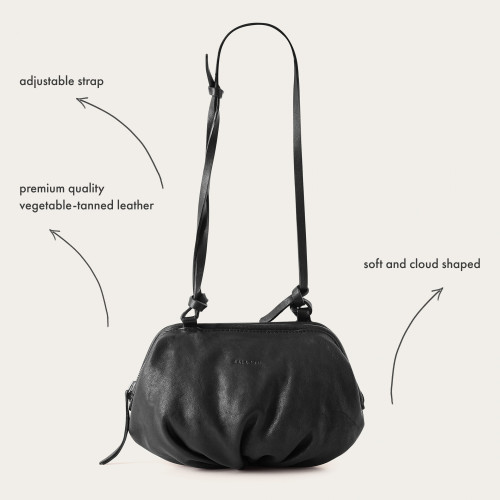 Plis Bag M, black | Balagan Studio