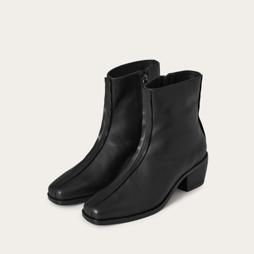Selene Boots, black | Balagan Studio