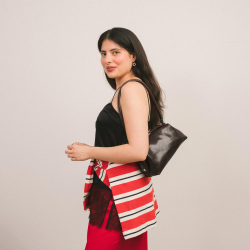 Hug Bag M, black | Balagan Studio