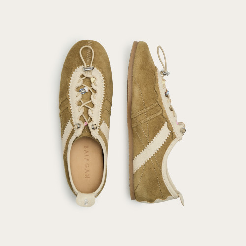 Gent Sneakers, wheat velvet | Balagan Studio