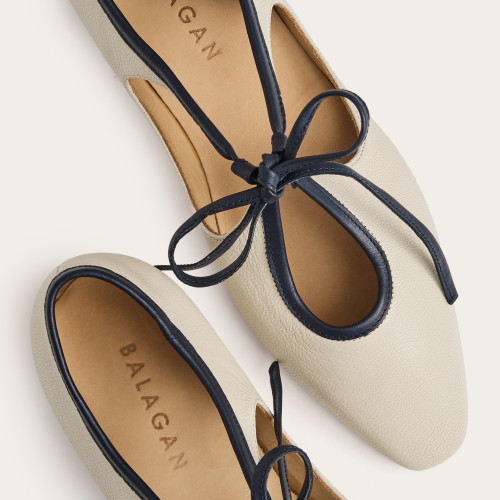 Isla Flats, cream | Balagan Studio