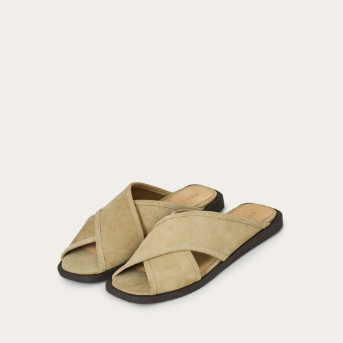 Axel Slides, wheat velvet | Balagan Studio
