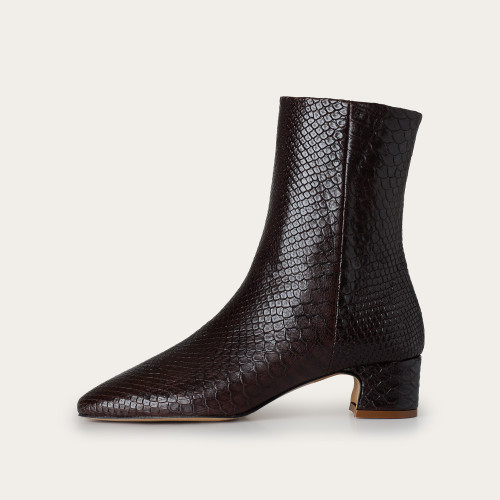 Stav Boots, brown croco | Balagan Studio