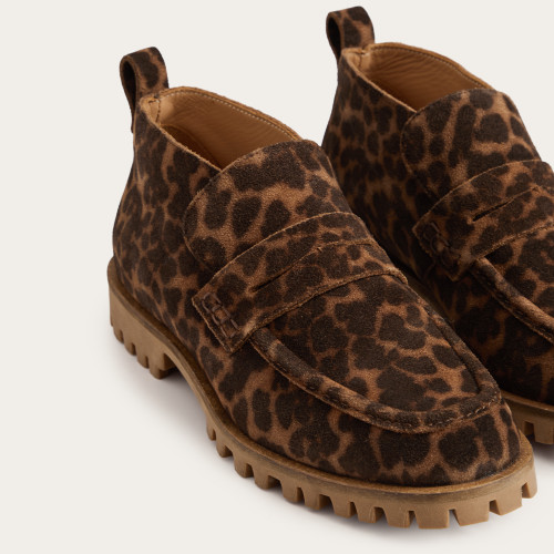 Burton Boots, pattern velvet | Balagan Studio