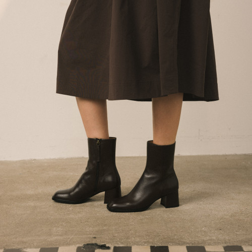 Jenna Boots, deep brown | Balagan Studio